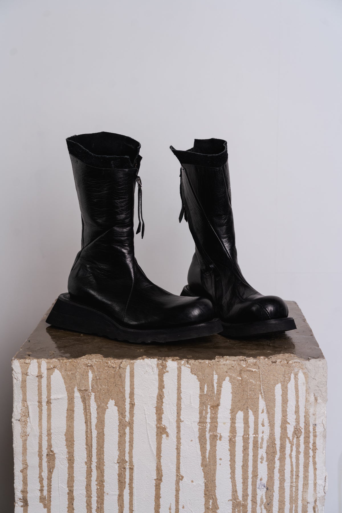DISTORTION TALL BOOT SCULPTURE