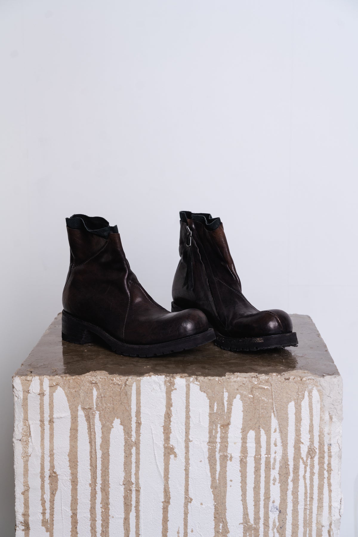 DISTORTION ANKLE BOOT TRAKTOR