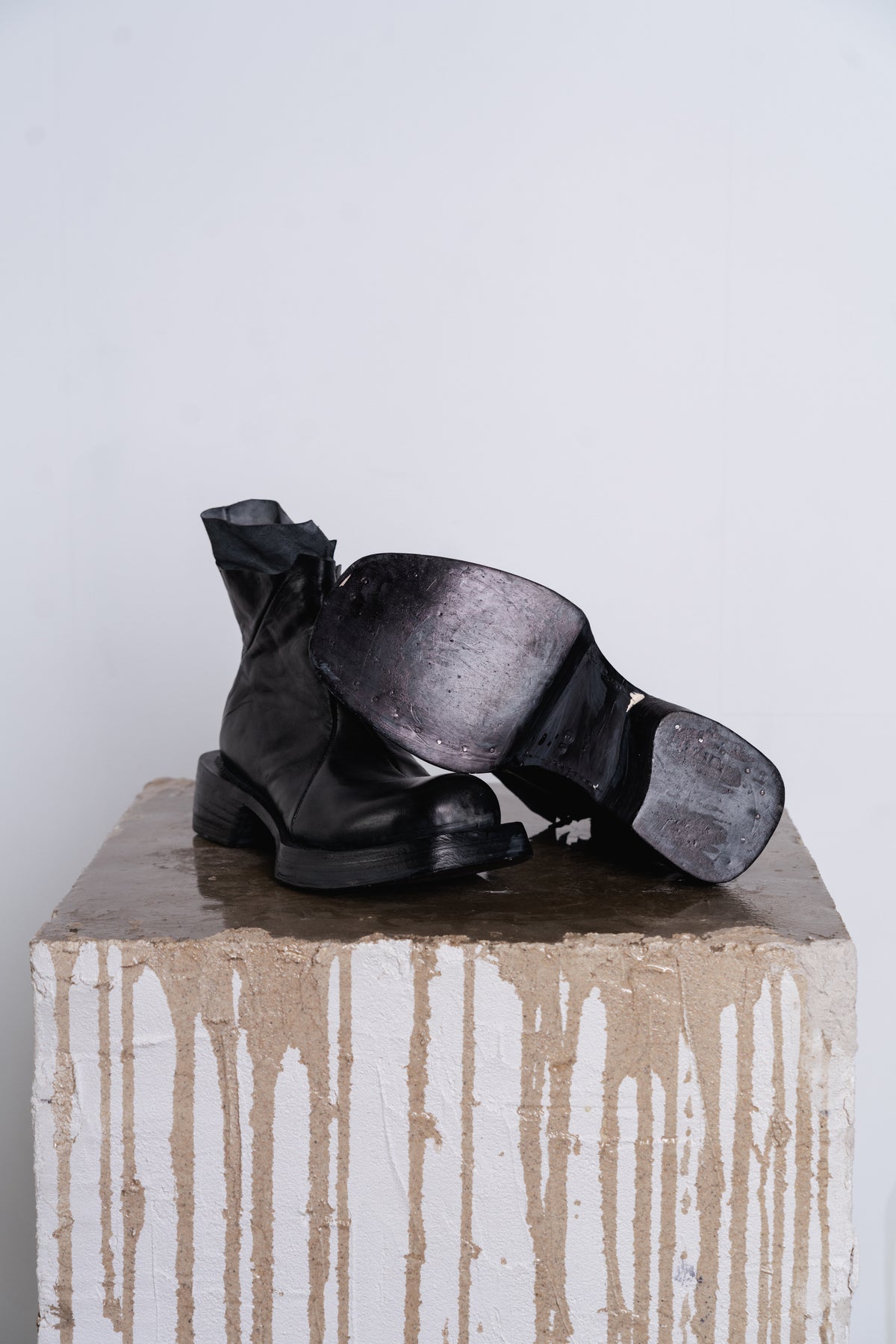 DISTORTION ANKLE BOOT SCULPTURE