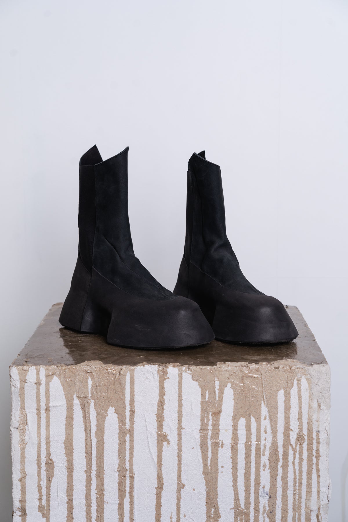 DISTORTION HYBRID SNEAKER PLATFORM