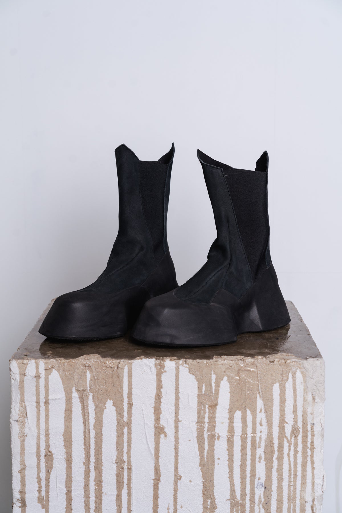 DISTORTION HYBRID SNEAKER PLATFORM