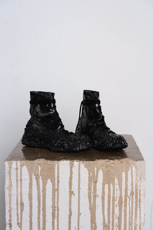 DISTORTION FEATHERWEIGHT HIGH TOP SNEAKER SYMBIOSIS