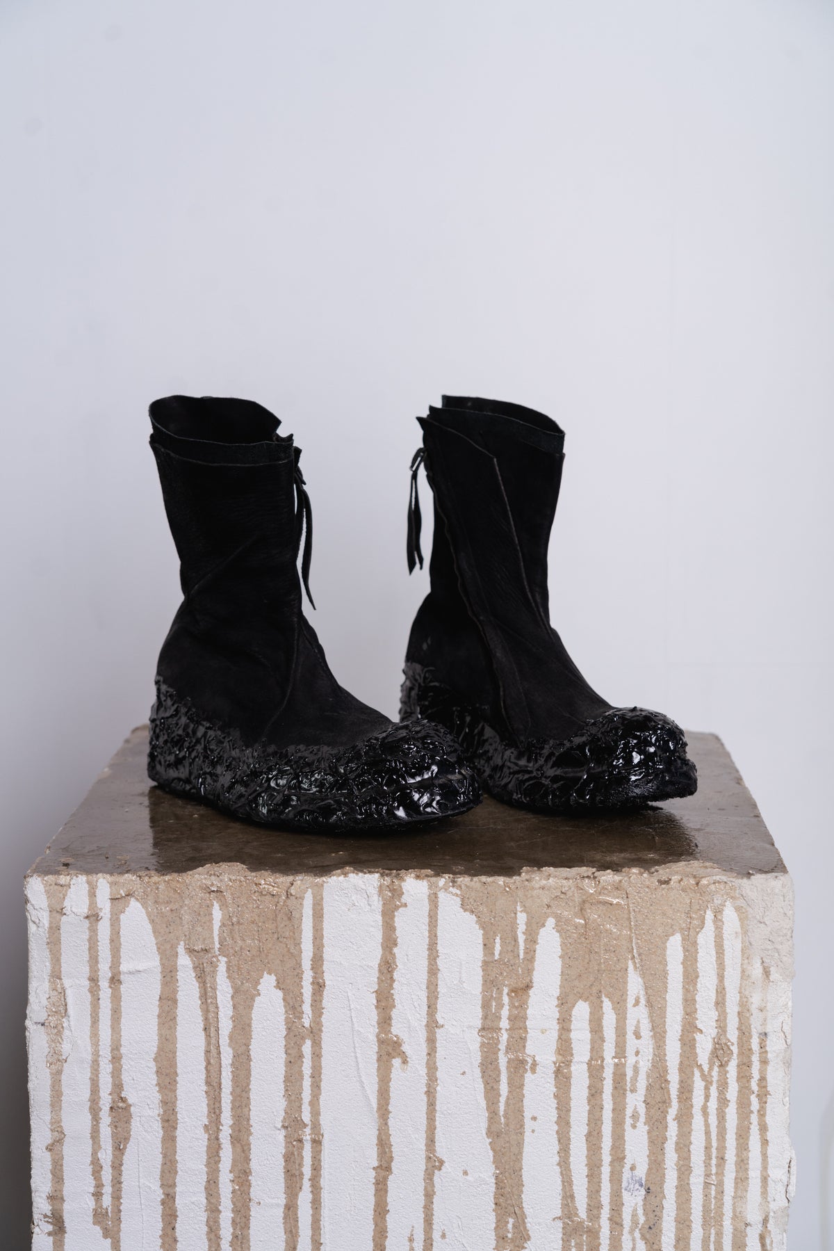 DISTORTION TALL WEDGE BOOT SYMBIOSIS