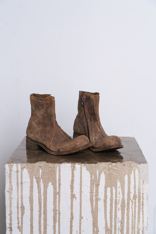 DISTORTION ANKLE BOOT