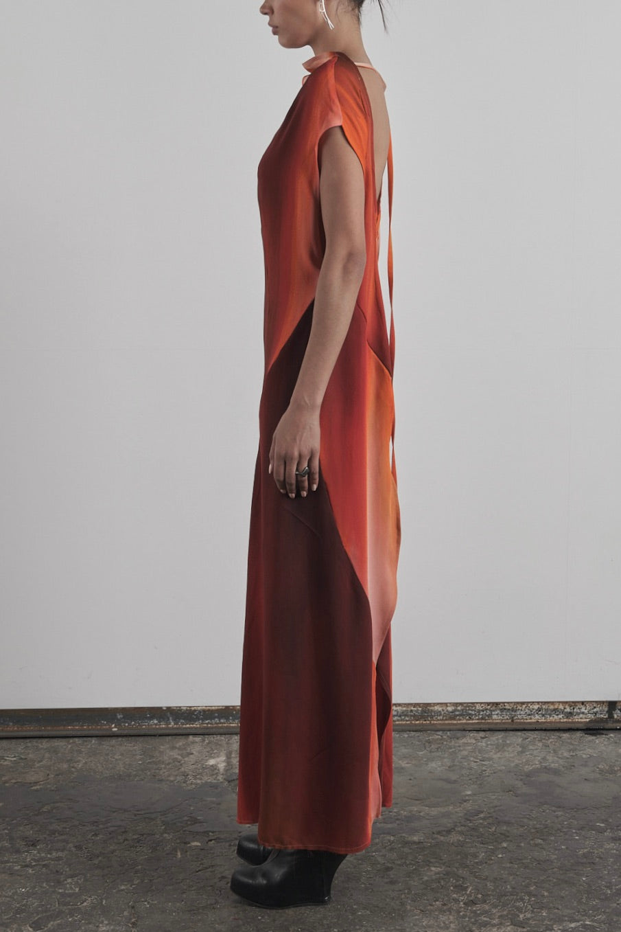 DISTORTION CAPE DRESS – Dress, LEON EMANUEL BLANCK