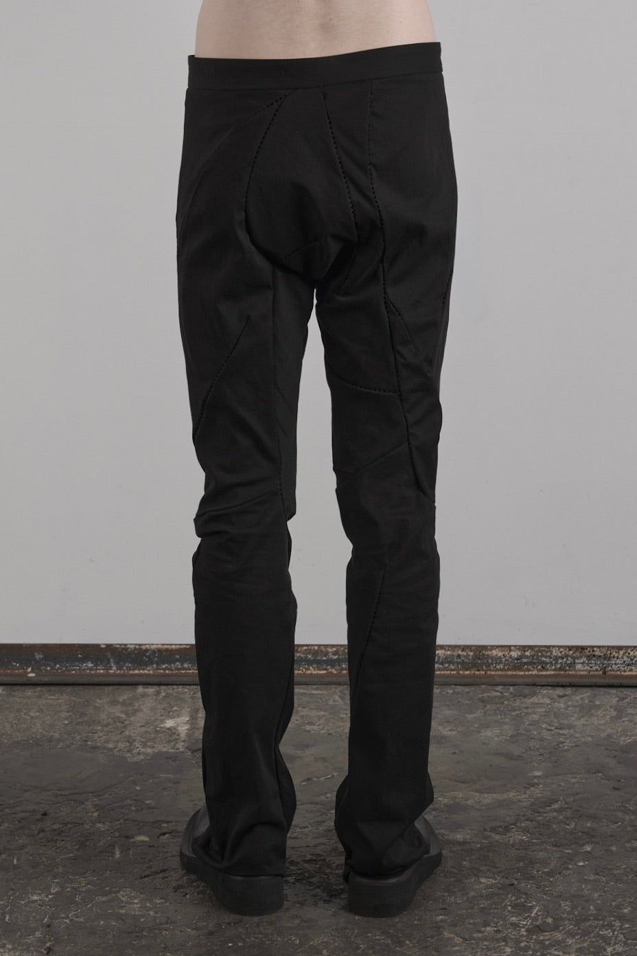DISTORTION STRAIT PANTS – Pants, LEON EMANUEL BLANCK