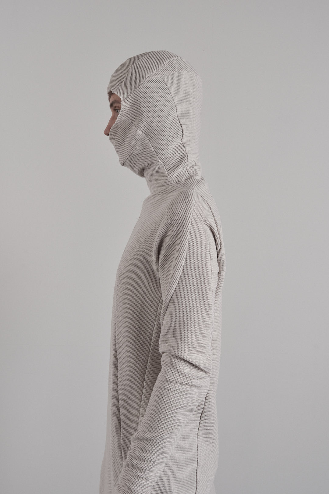 DISTORTION HOODIE – Hoodie, LEON EMANUEL BLANCK