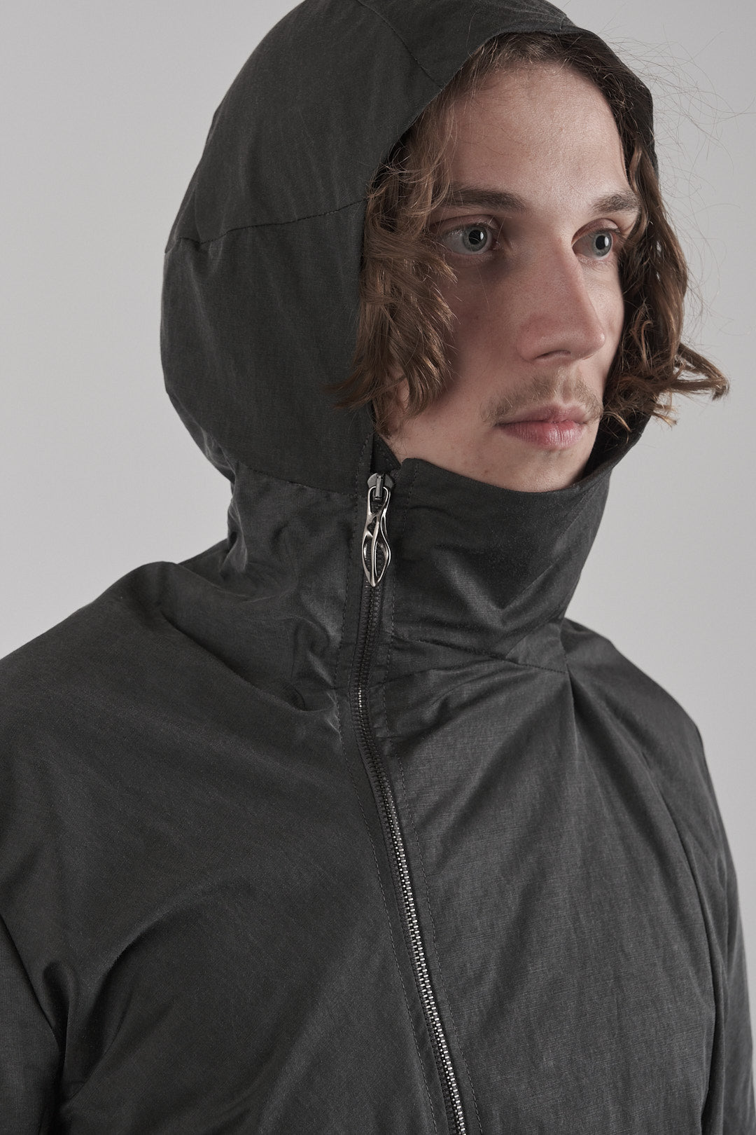 DISTORTION HOODED L JACKET – Jacket, LEON EMANUEL BLANCK