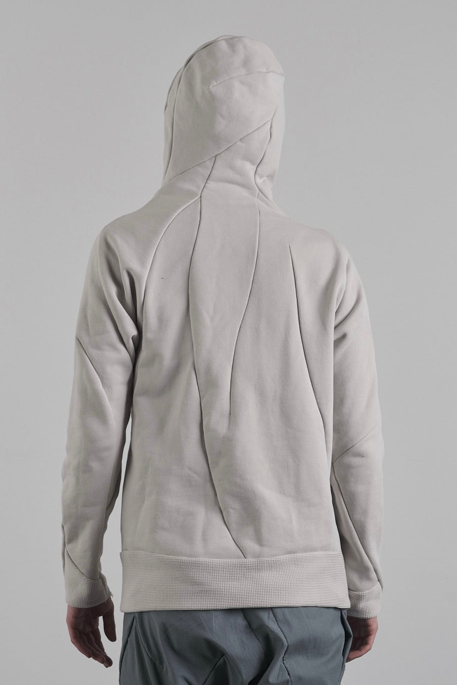 DISTORTION SHORT HOODIE ZIPPED – Hoodie, LEON EMANUEL BLANCK