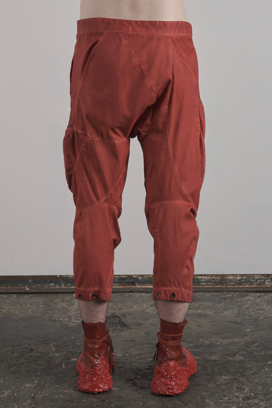 DISTORTION 4/5 MUSCLE POCKET PANTS – Pants, LEON EMANUEL BLANCK