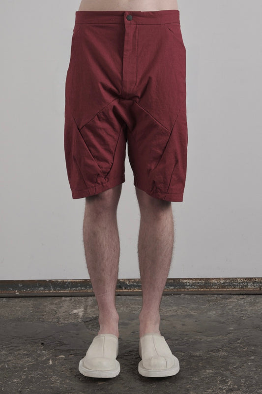 FORCED DROP CROTCH SHORT PANTS – Shorts, LEON EMANUEL BLANCK