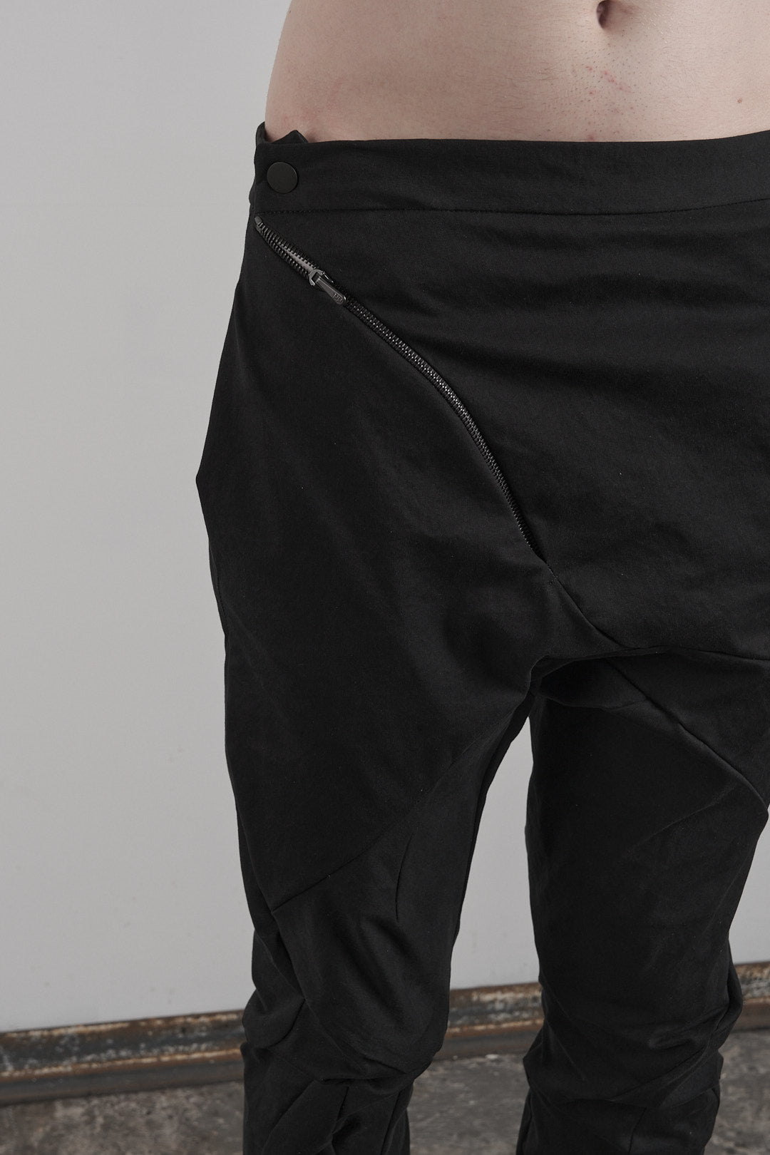 DISTORTION CHEM PANTS – Pants, LEON EMANUEL BLANCK