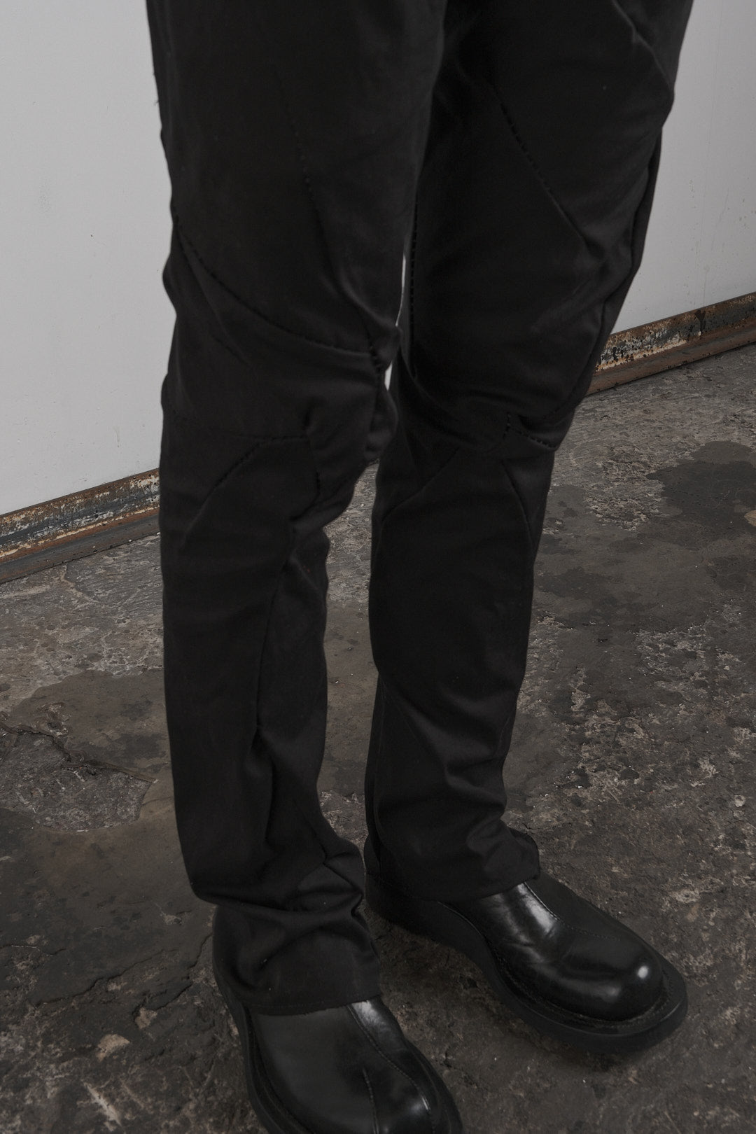 DISTORTION STRAIT PANTS – Pants, LEON EMANUEL BLANCK