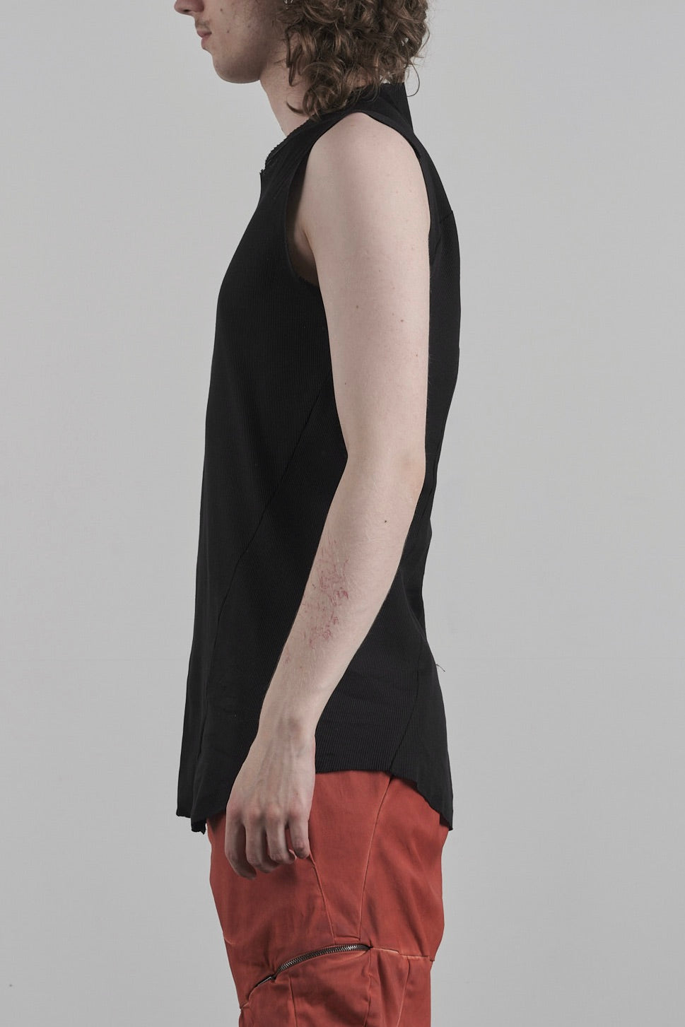 DISTORTION MUSCLE TANK TOP – Tanktop, LEON EMANUEL BLANCK