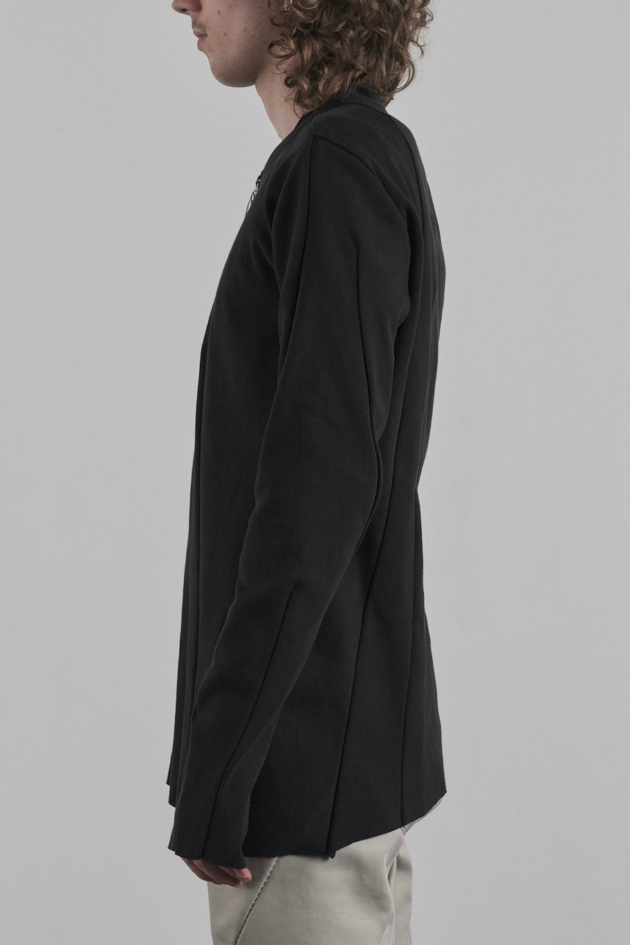 DISTORTION LONG T-SHIRT ZIPPED – T-Shirt, LEON EMANUEL BLANCK