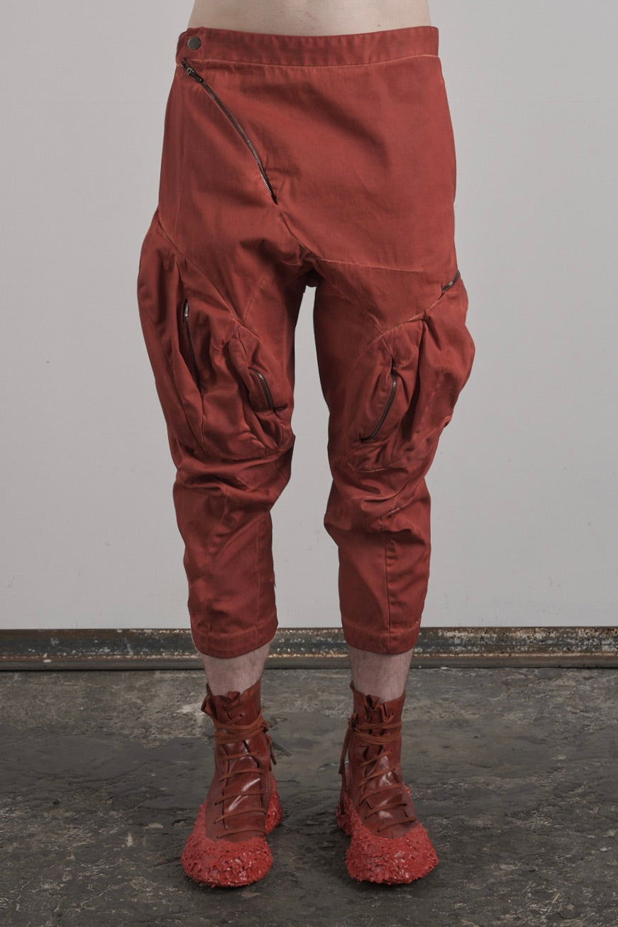 DISTORTION 4/5 MUSCLE POCKET PANTS – Pants, LEON EMANUEL BLANCK