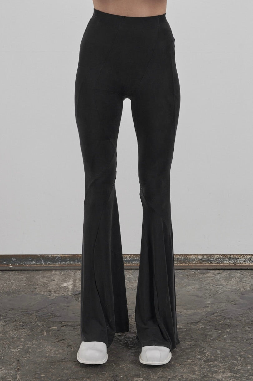 DISTORTION WATERFALL LEGGINGS – Leggings, LEON EMANUEL BLANCK