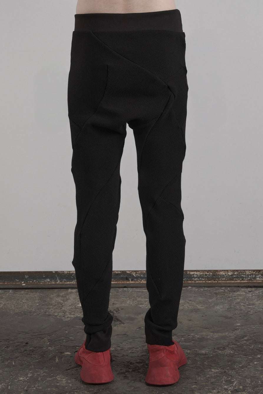 DISTORTION LEGGINGS – Leggings, LEON EMANUEL BLANCK