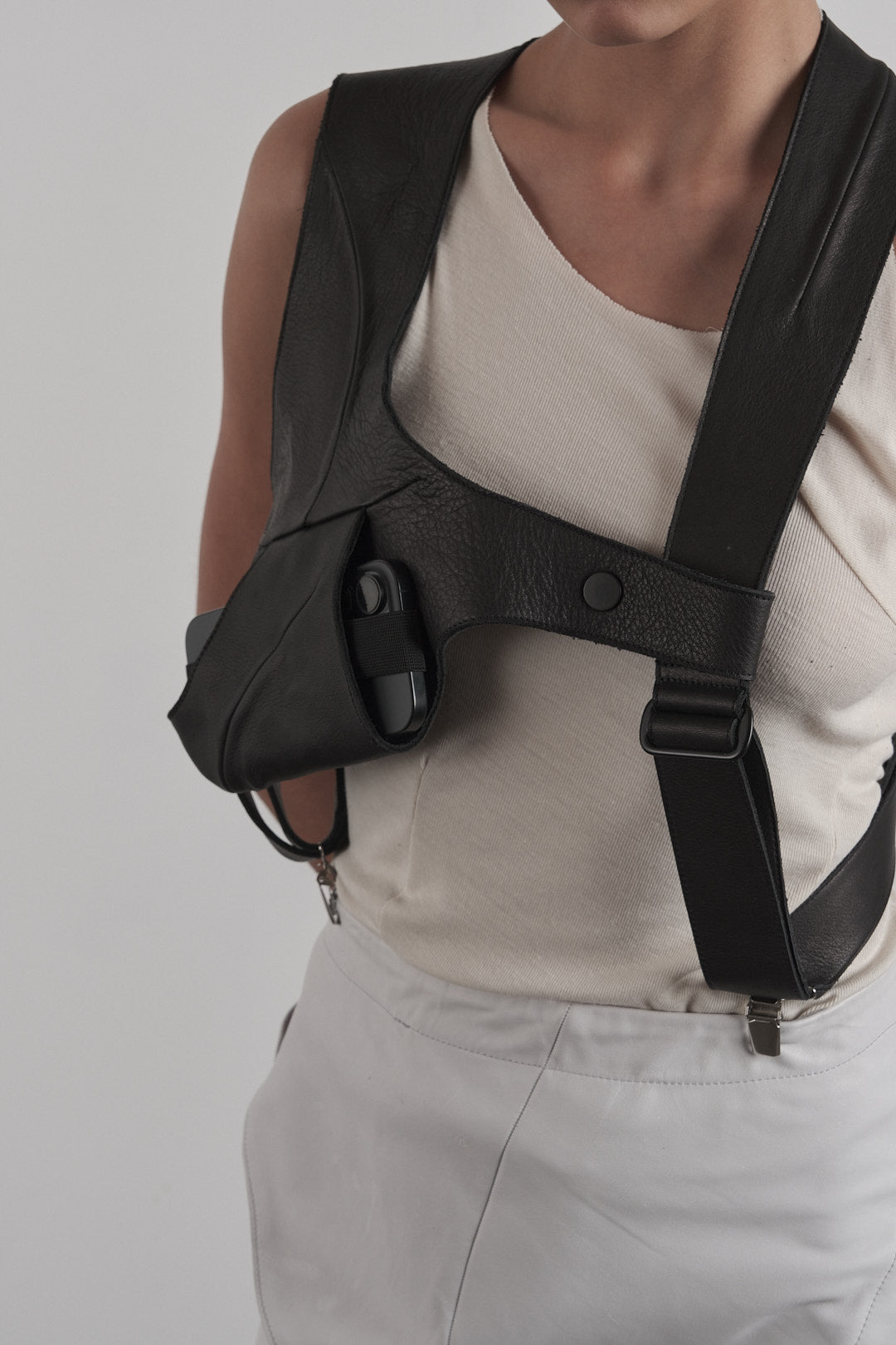 DISTORTION SUSPENDERS – Suspenders, LEON EMANUEL BLANCK