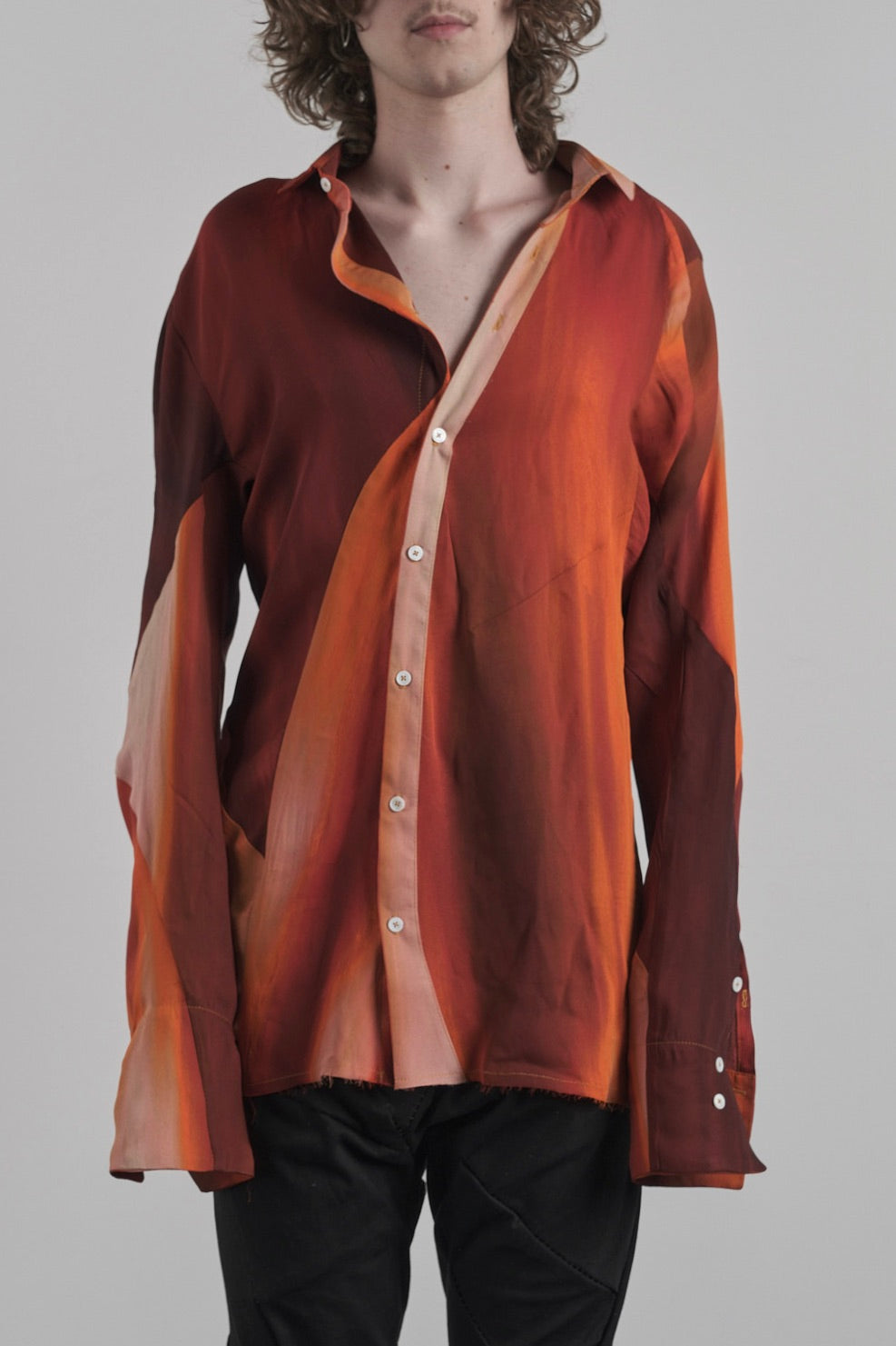 DISTORTION BUTTON DOWN SHIRT – Shirt, LEON EMANUEL BLANCK