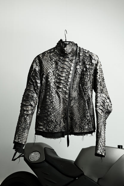 DISTORTION PYTHON – Apparel, LEON EMANUEL BLANCK