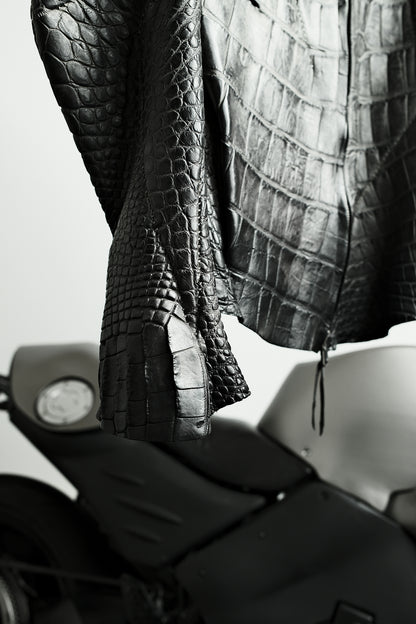 DISTORTION ALLIGATOR – Apparel, LEON EMANUEL BLANCK