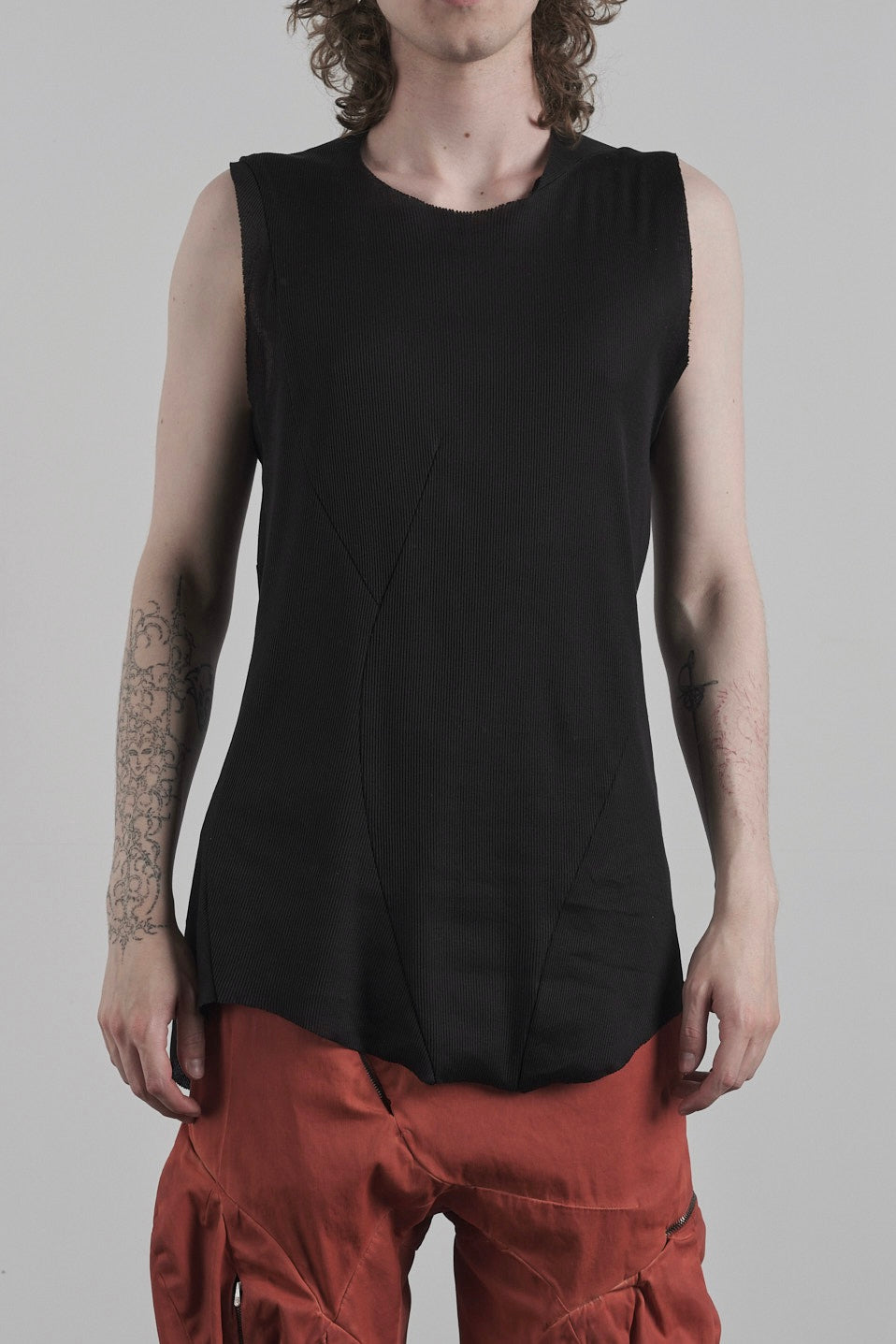 DISTORTION MUSCLE TANK TOP – Tanktop, LEON EMANUEL BLANCK