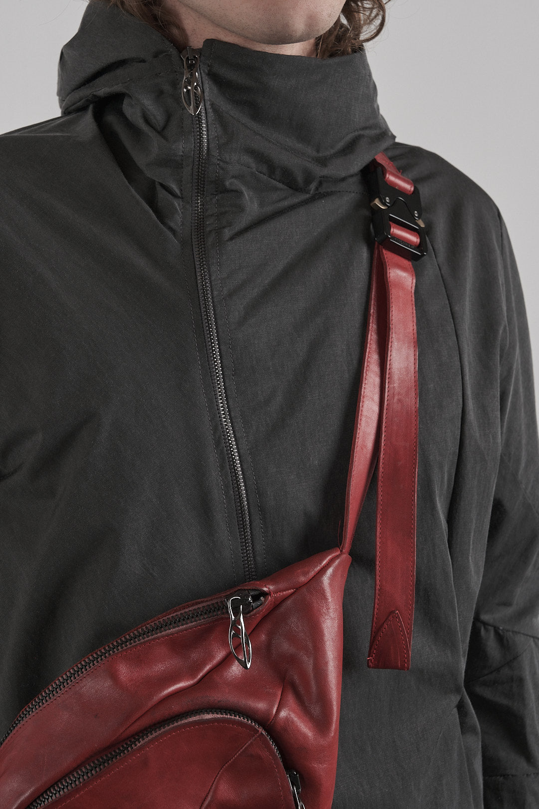 DISTORTION DEALER BAG MEDIUM – Bag, LEON EMANUEL BLANCK