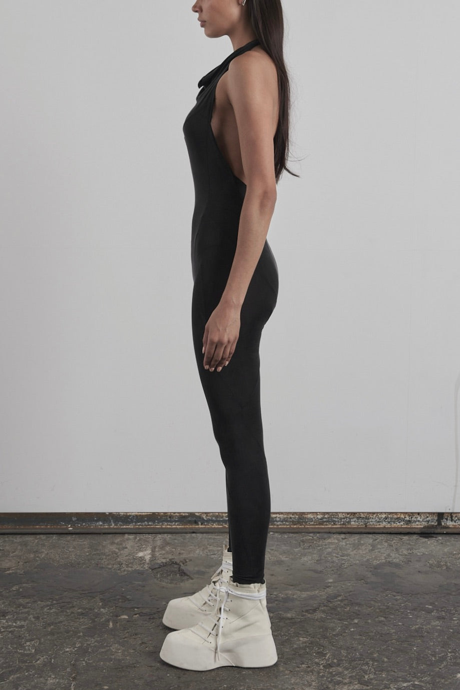 DISTORTION CHOKER ONESIE – Onesie, LEON EMANUEL BLANCK