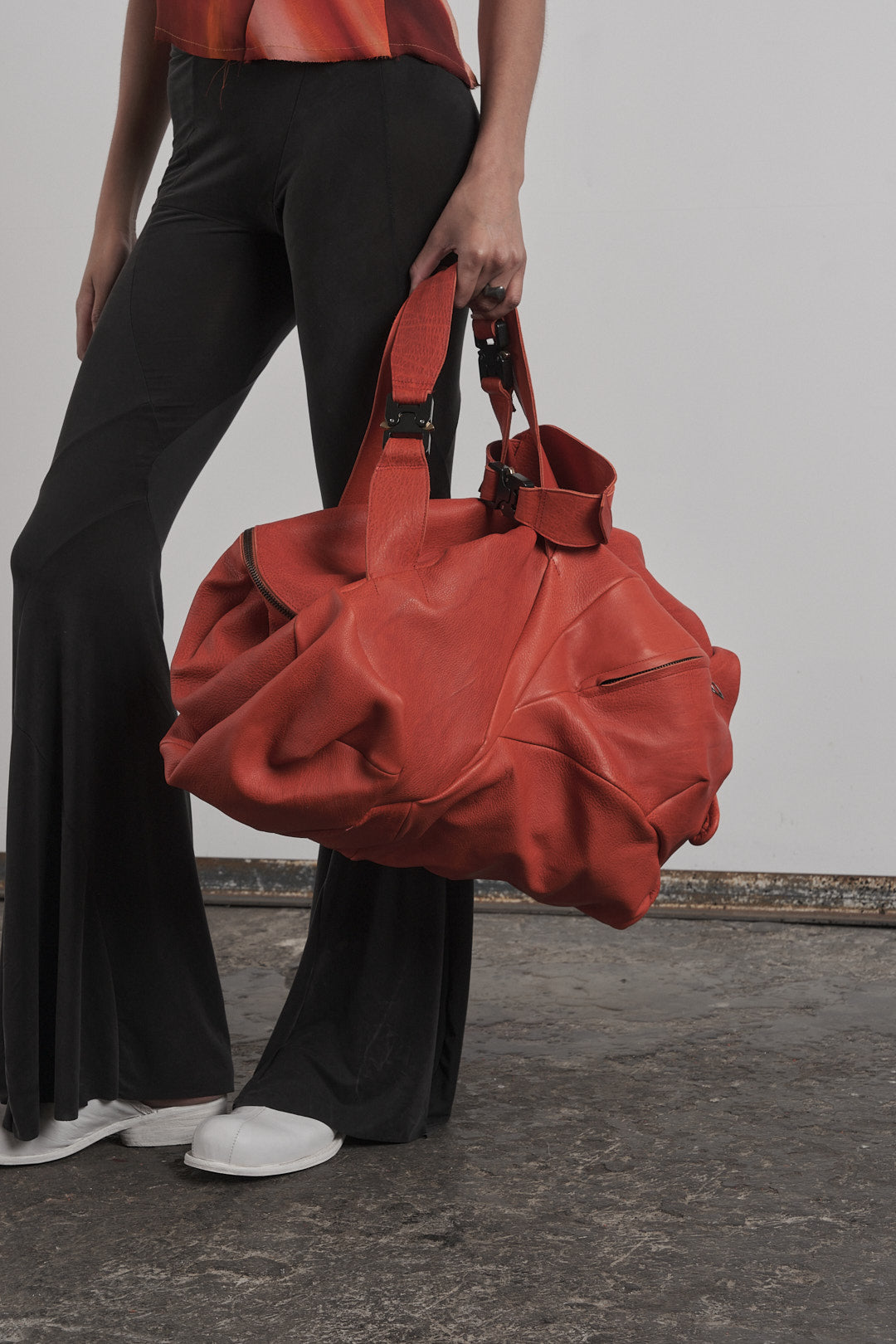 DISTORTION MEDIUM WEEKENDER BAG – Bag, LEON EMANUEL BLANCK