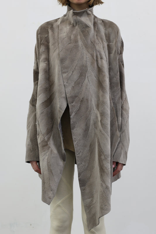 DISTORTION FOLD-OVER COAT