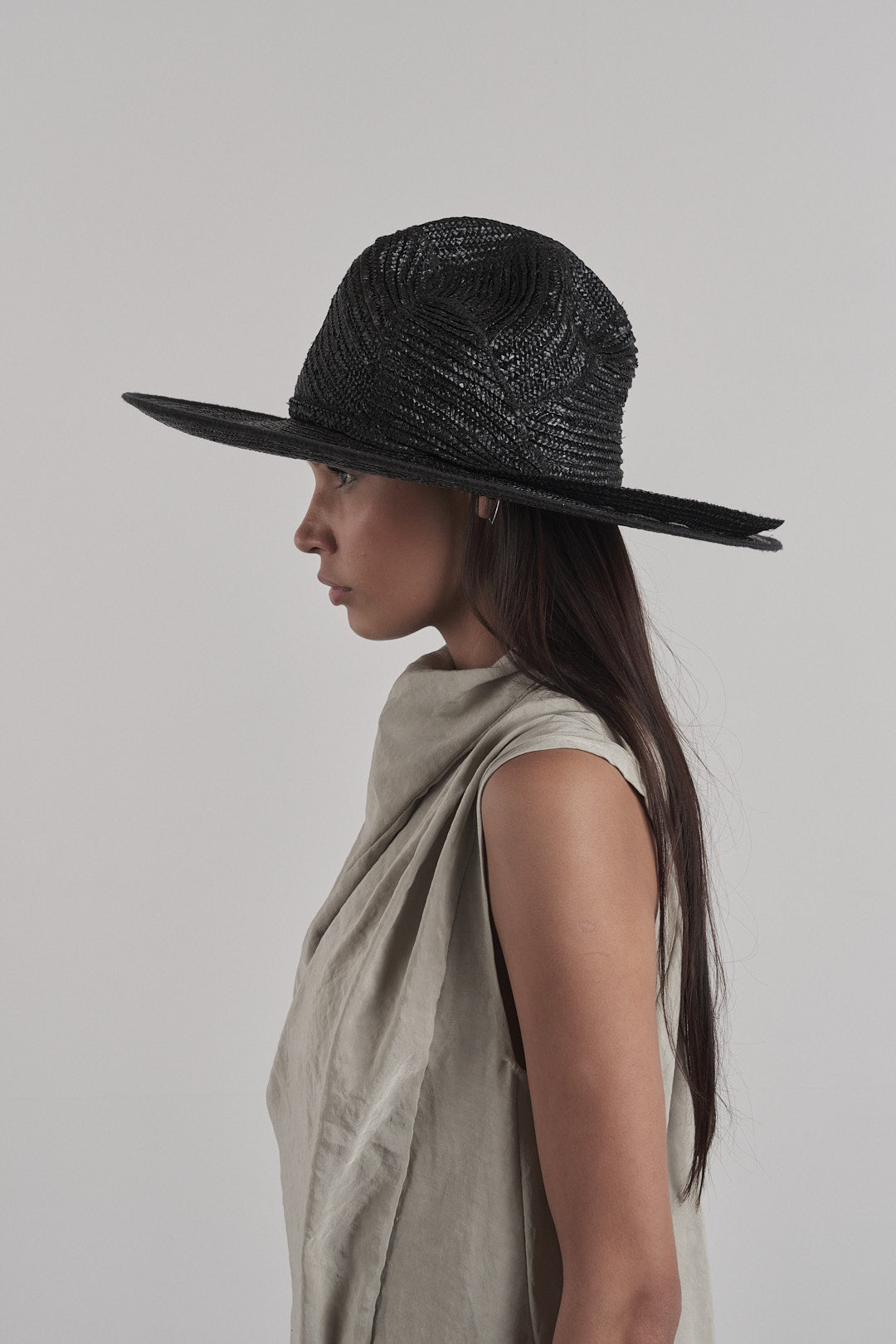 DISTORTION FEDORA – Fedora, LEON EMANUEL BLANCK