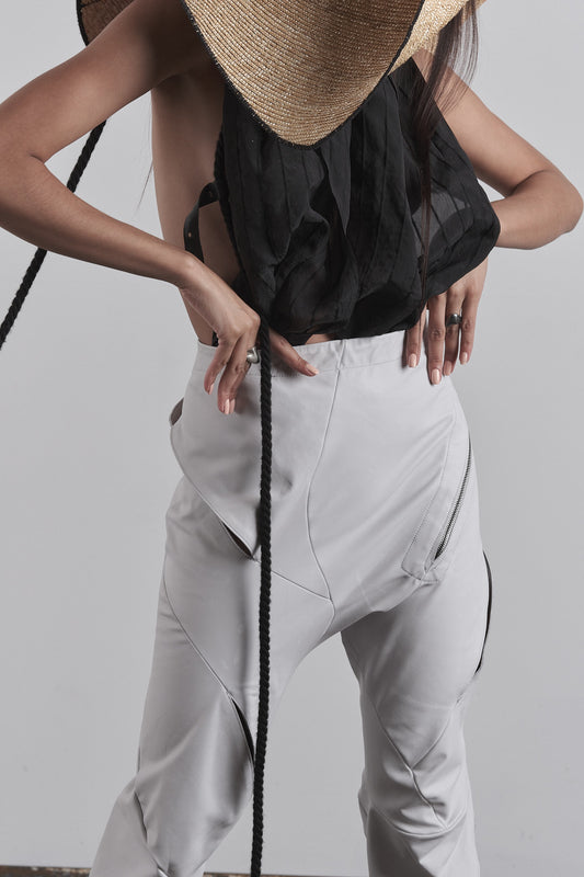 DISTORTION 4/5 GILLS PANTS – Pants, LEON EMANUEL BLANCK