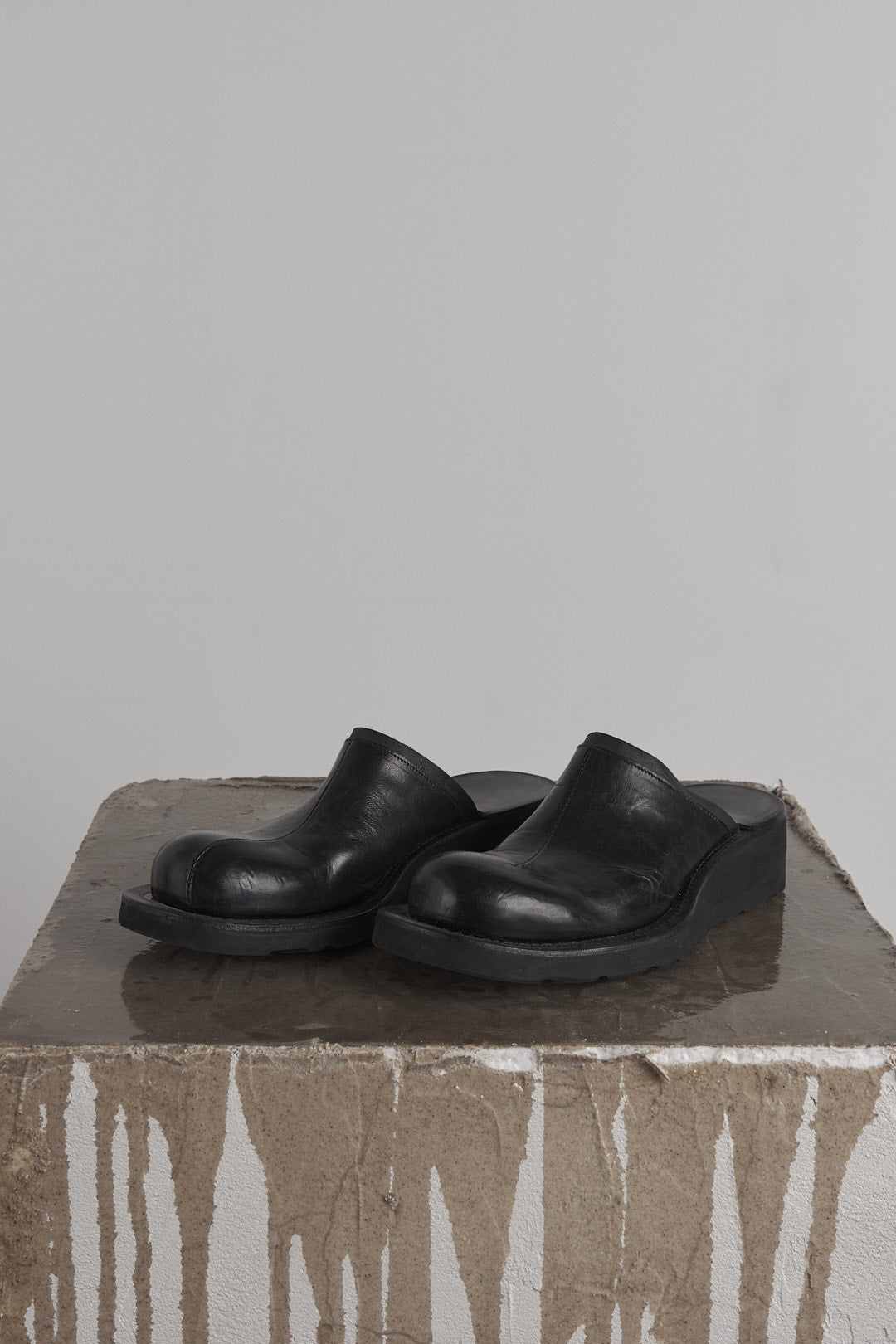 DISTORTION MULE – Mule, LEON EMANUEL BLANCK