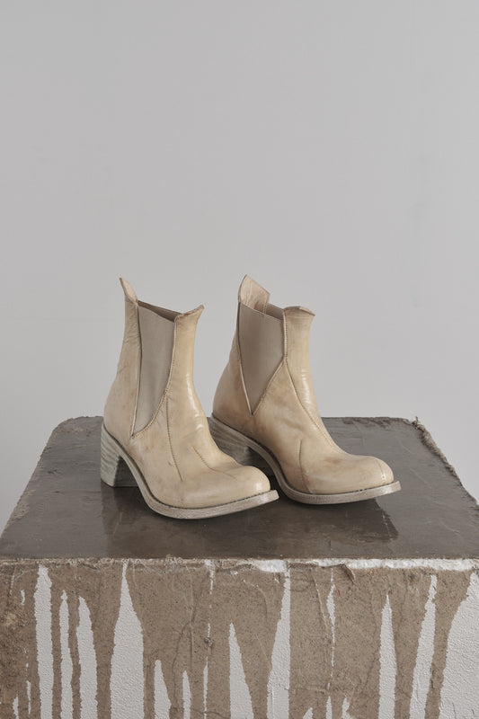 DISTORTION HEELED POINTED CHELSEA BOOT – Boot, LEON EMANUEL BLANCK