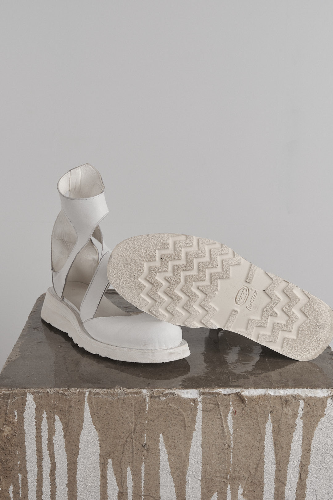 DISTORTION HIGH SANDAL – Sandal, LEON EMANUEL BLANCK